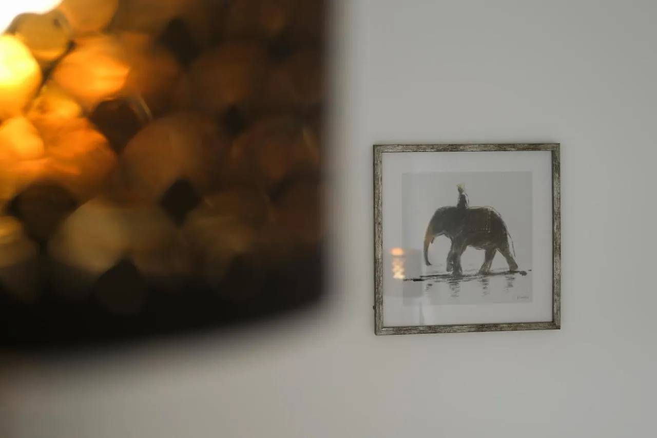 Apartment Air Host And Stay - Lewbry House Apartments, Liverpool, Uk