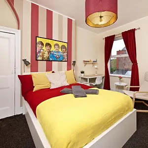 - The Beatles Theme House - Penny Lane Dd1 Apartment